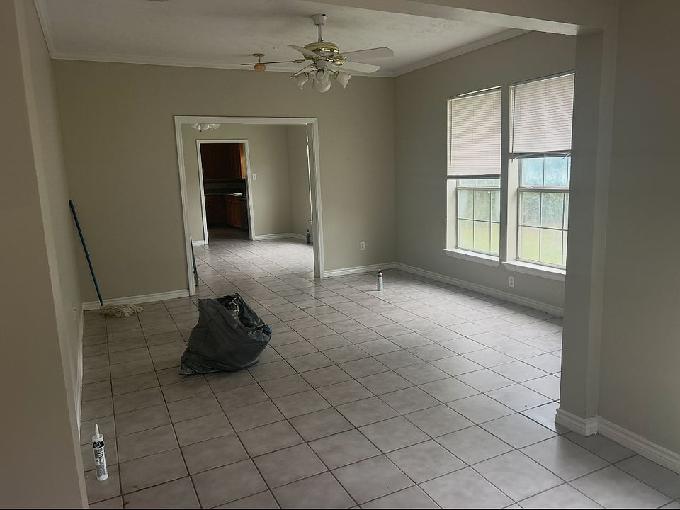 1st image of 12897 Mill Creek Dr S