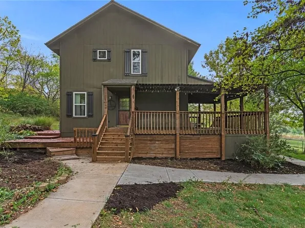 7808 E 305th St, Freeman, MO 64746