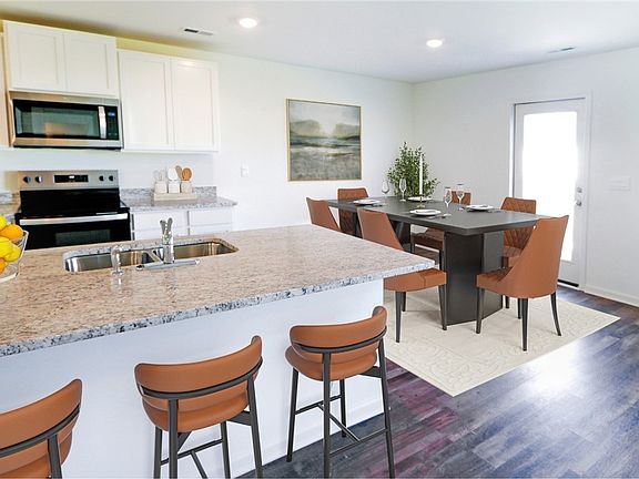 3rd image of 4311 Henry Rd