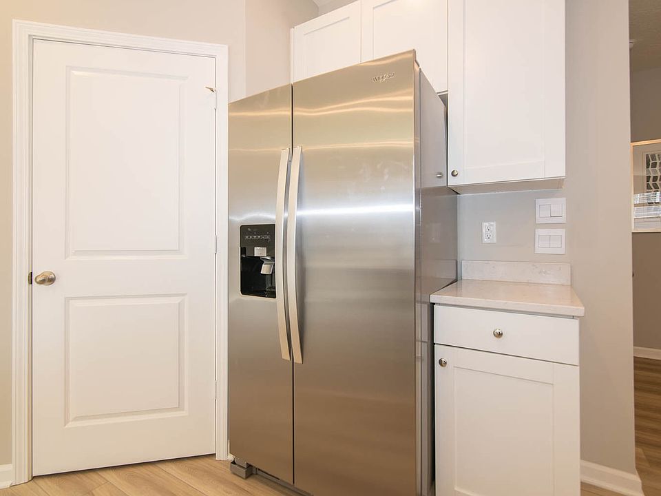 2nd image of 2865 Cross Branch Ln