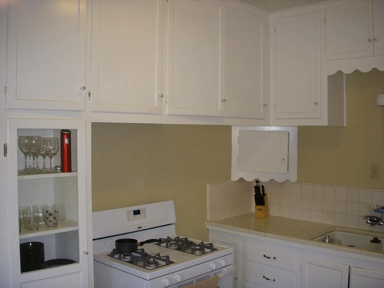 3669 Columbia St — Photo 3