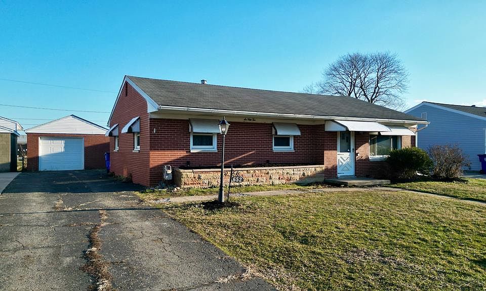 1st image of 652 Adena Rd