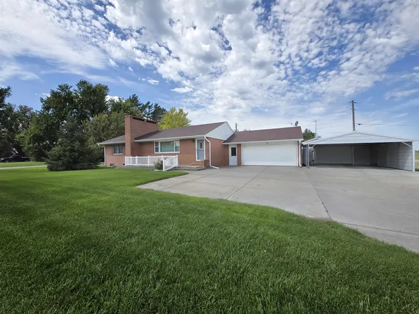 6504 2nd Ave, Kearney, NE 68847
