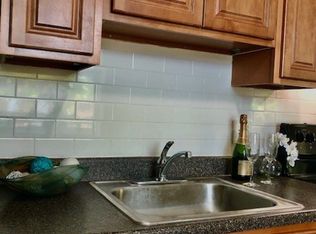 203 W Chester Pike APT 8, Ridley Park, PA 19078