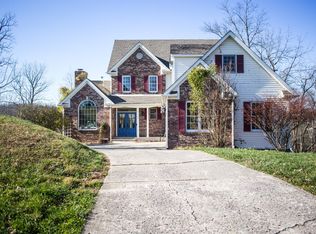 166 Drake Ln, Georgetown, KY 40324