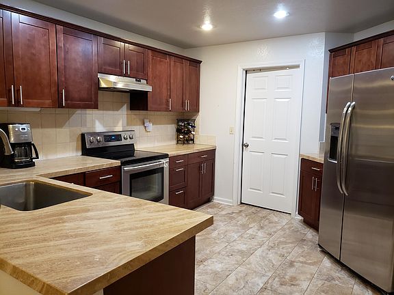 5th image of 7726 Kilmarnok Dr