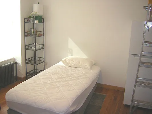 Rented by AWC Real Estate | media 10