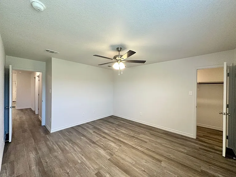 117A Dolphin Dr — Photo 24