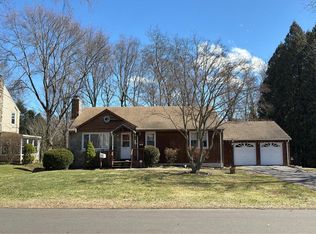 77 Lorma Ave, Trumbull, CT 06611