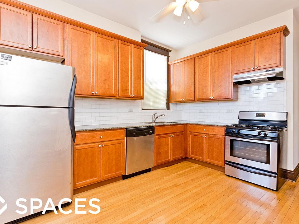 1st image of 851 W Wellington Ave #A_3