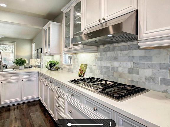 5th image of 2097 Camp Whitney Cir