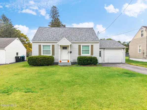 2609 2nd Avenue, Schenectady, NY 12303