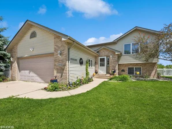 7442 Tanager St, Hobart, IN 46342
