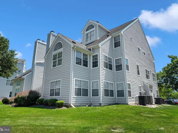 14052 Vista Dr #68-B, Laurel, MD 20707