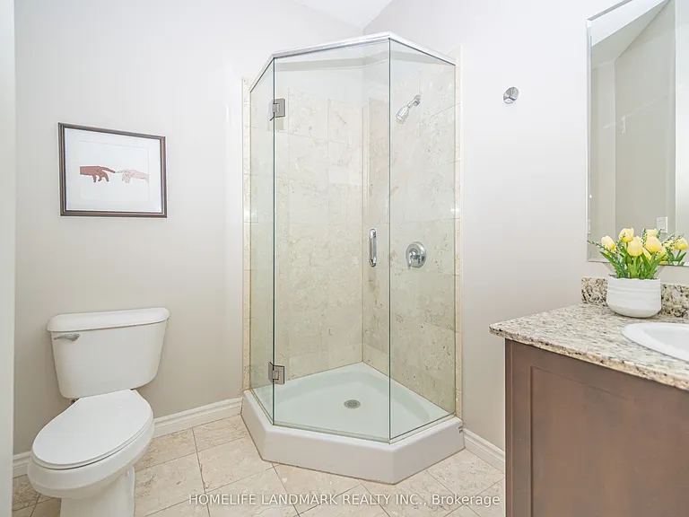 223 Erb St W #501 — Photo 7