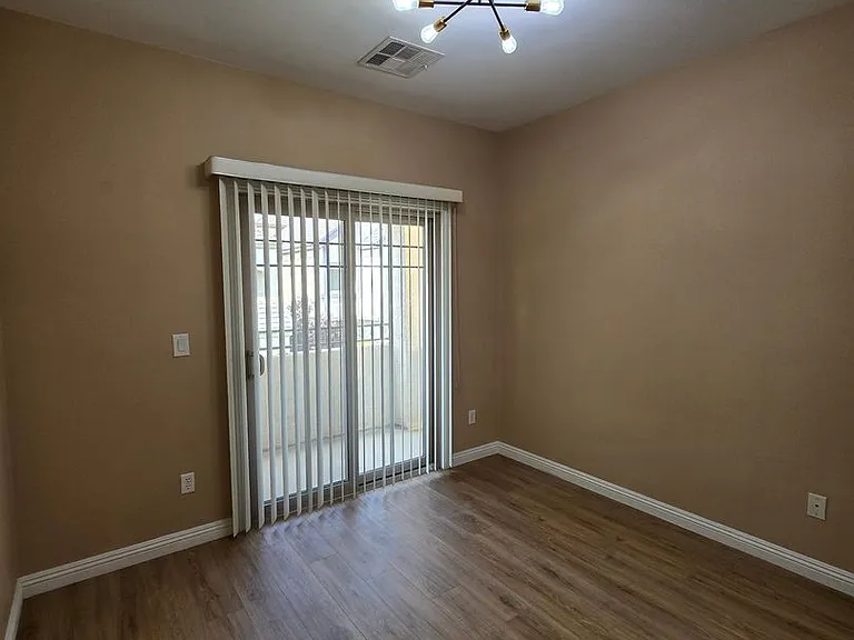 9152 Worsley Park Pl — Photo 13