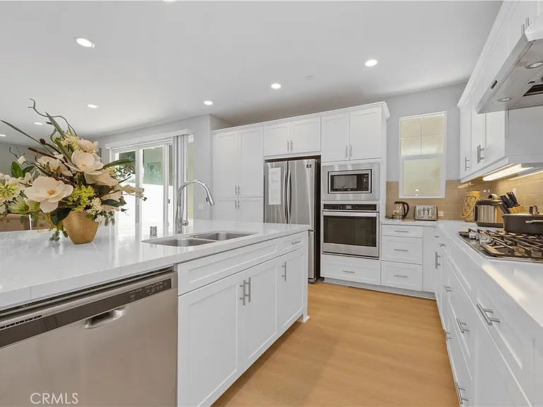 136 Modjeska — Photo 13