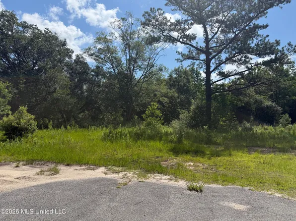 22280 Success Rd, Saucier, MS 39574