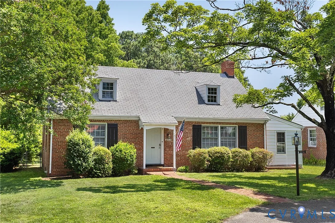 3 bed, 2.0 bath, 1578 sqft, $2,350 — Photo 2