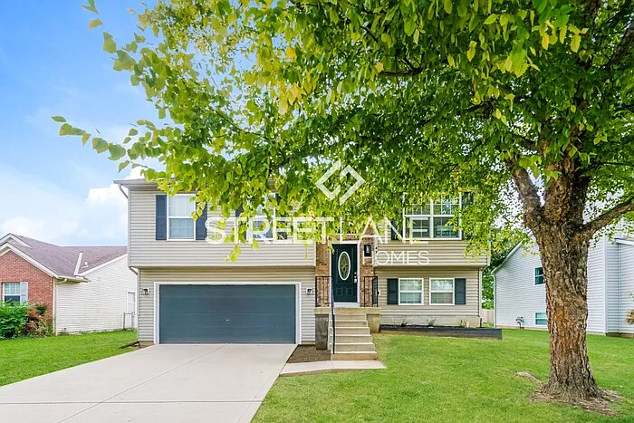 4223 Crosspointe Dr photo 1
