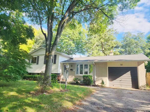 711 Algoma Ave, London, ON N5X 1W4