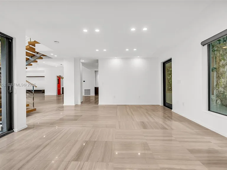 6840 Sunrise Pl — Photo 18