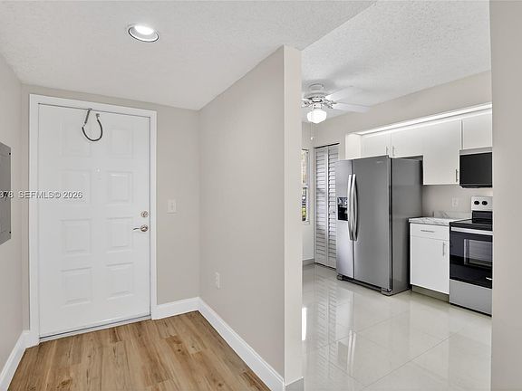 3rd image of 701 SW 142nd Ave APT 113S