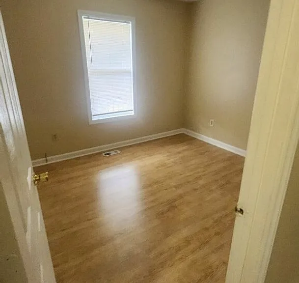 215 Hay St — Photo 13