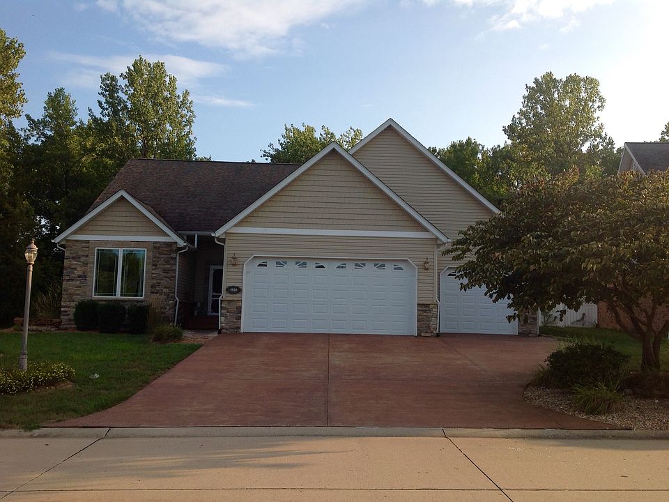 1st image of 4610 Wisteria Dr