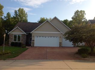 4610 Wisteria Dr, Alton, IL 62002