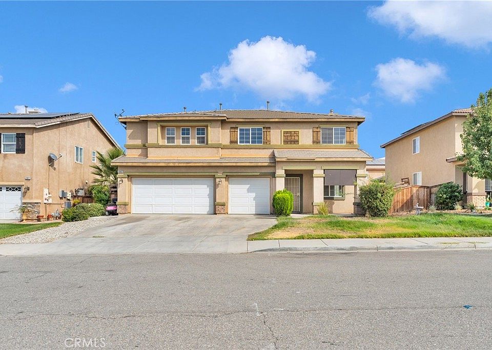 1st image of 13567 Bentley St