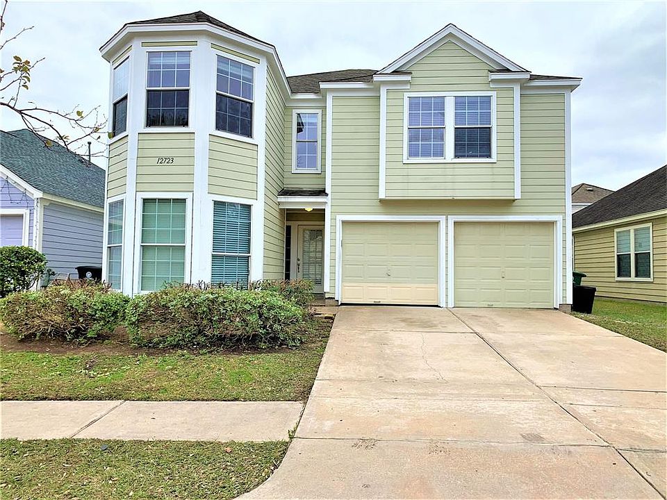 1st image of 12723 Wisteria Park Dr