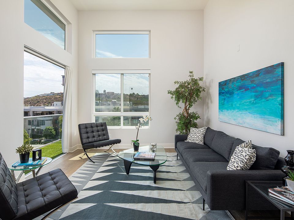 1st image of 12650 Sandhill Ln #3