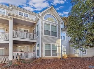 1037 Stones Throw Dr NW, Huntsville, AL 35806