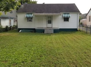 1228 Main Ave, Nitro, WV 25143