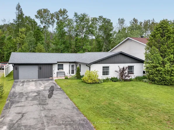 44 Anson St, Minden Hills, ON K0M 2K0