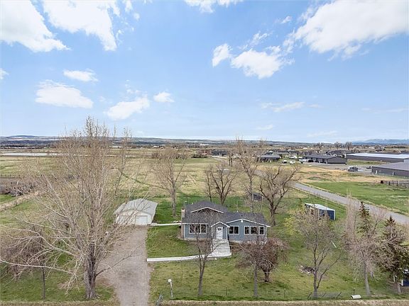 3rd image of 6740 Neibauer Rd