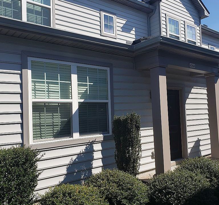 1st image of 4564 Turnworth Arch