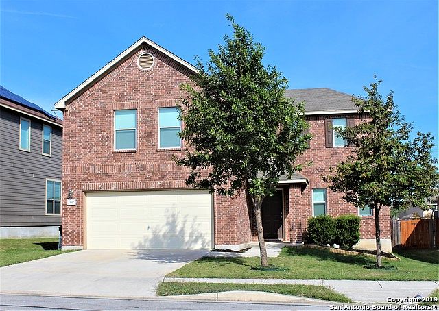 1st image of 320 Gatewood Clf