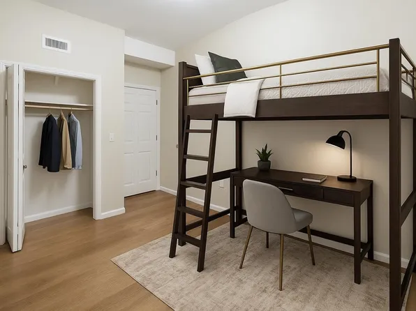 628 Bramhall Avenue image 3 of 39