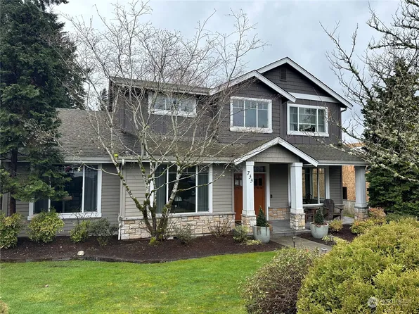 733 17th Avenue W, Kirkland, WA 98033