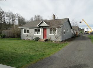 84316 Hilltop Dr, Pleasant Hill, OR