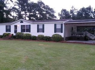 755 Hallsville Rd, Beulaville, NC 28518