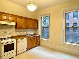 34 Isabella St #2A, Boston, MA 02116