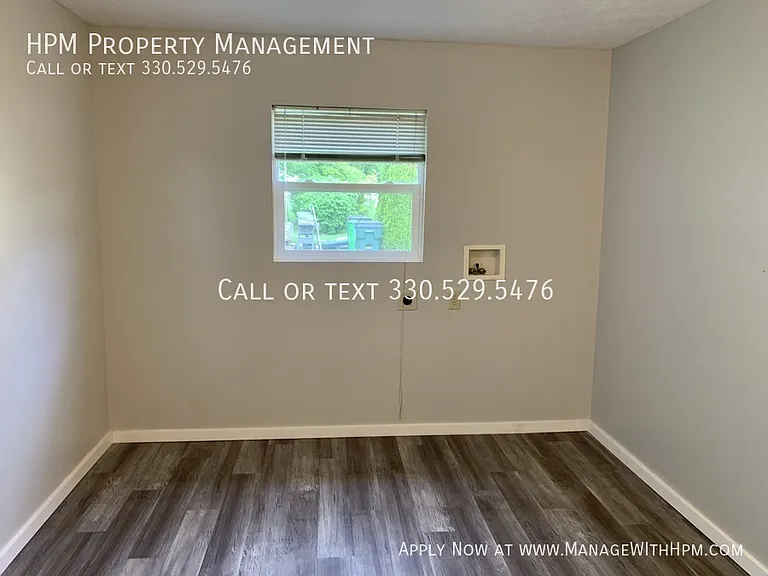 1329 Auld St — Photo 11