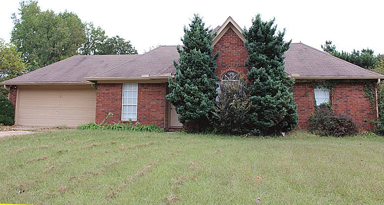 2nd image of 272 Wellington Way