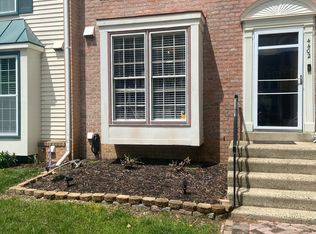 4402 Churchman Ct, Alexandria, VA 22310