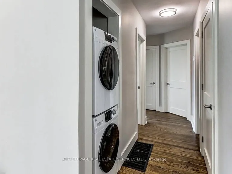 158 Finch Ave E #MAIN FLOOR — Photo 5