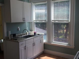 559 Ocean Ave APT 1, Portland, ME 04103