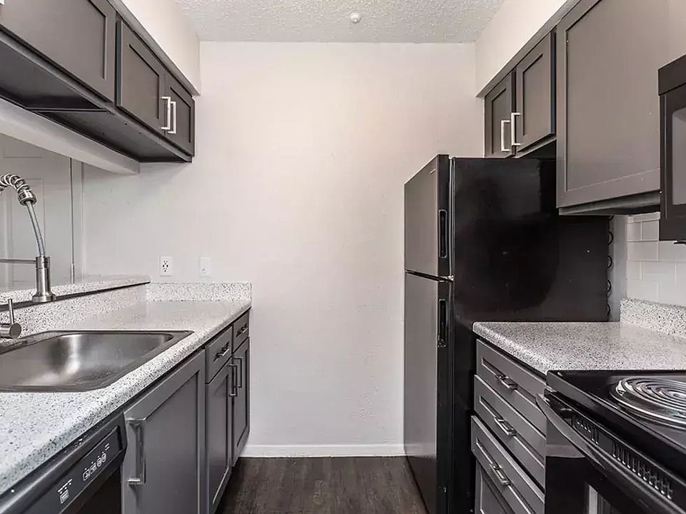 interiorphoto12_optimized